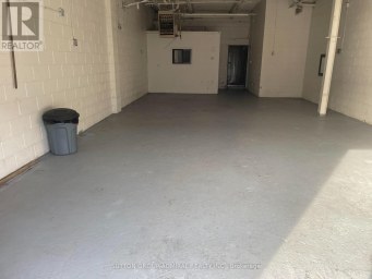 212 PELLATT AVENUE Toronto (Humberlea-Pelmo Park) Ontario photo 2