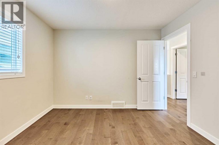 507 Panatella Square NW, Calgary, Alberta, T3K0T5