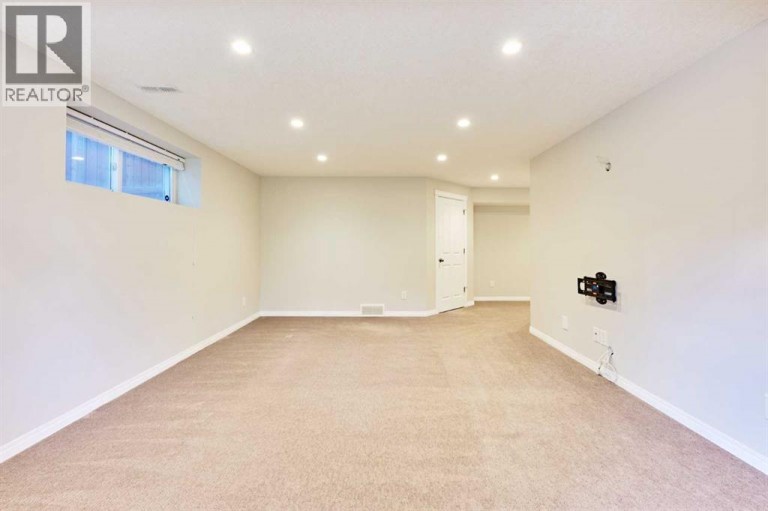 507 Panatella Square NW, Calgary, Alberta, T3K0T5