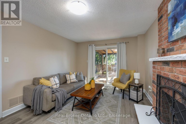 630 COGNAC CRESCENT, Pickering (Amberlea), Ontario, L1X1L9