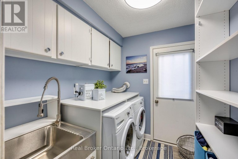 630 COGNAC CRESCENT, Pickering (Amberlea), Ontario, L1X1L9