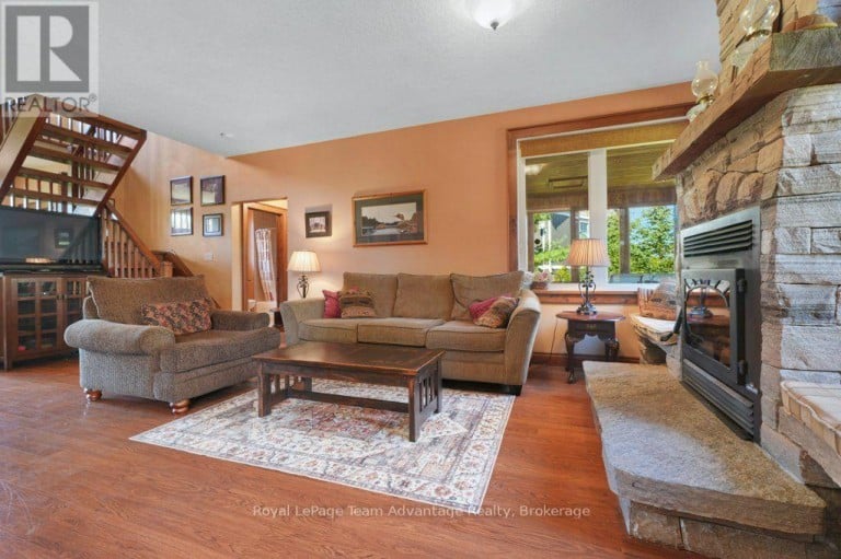 25 COLE POINT TRAIL, McKellar, Ontario, P2A0B4