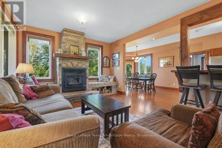 25 COLE POINT TRAIL, McKellar, Ontario, P2A0B4