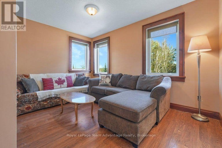 25 COLE POINT TRAIL, McKellar, Ontario, P2A0B4