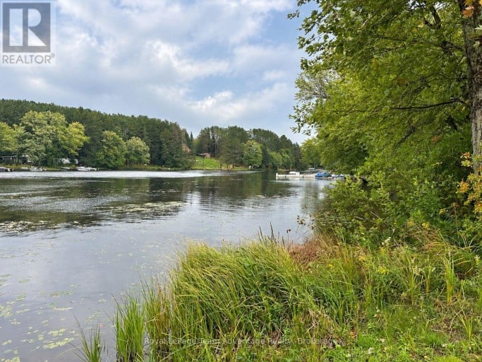 25 COLE POINT TRAIL, McKellar, Ontario, P2A0B4