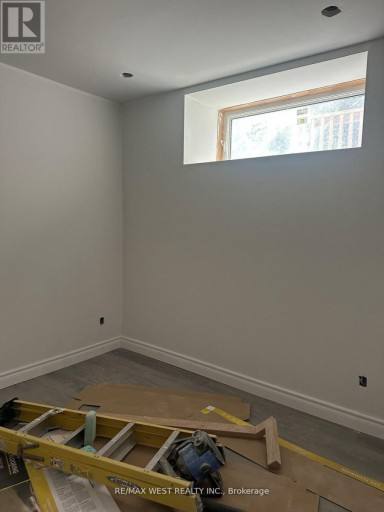 145 DOVERCOURT ROAD, Toronto (Trinity-Bellwoods), Ontario, M6J3C5