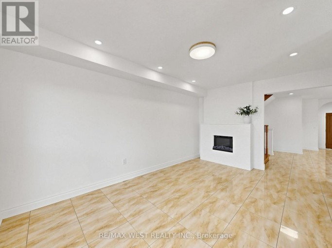 63 ECHO RIDGE CRESCENT, Vaughan (Sonoma Heights), Ontario, L4H2K1