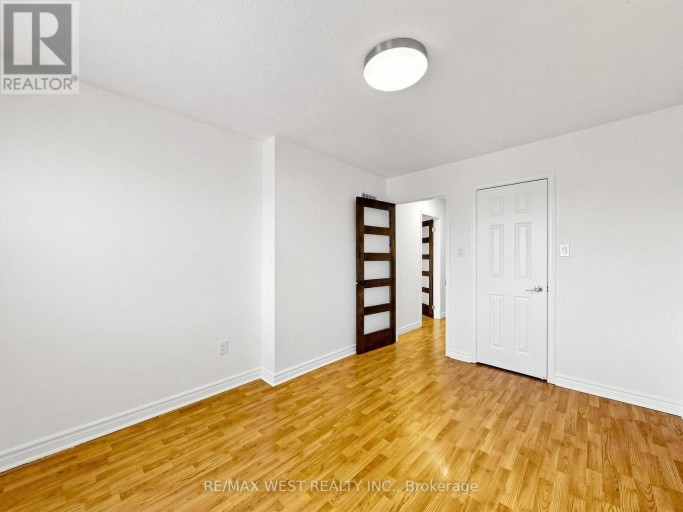 63 ECHO RIDGE CRESCENT, Vaughan (Sonoma Heights), Ontario, L4H2K1