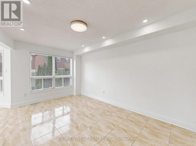63 ECHO RIDGE CRESCENT, Vaughan (Sonoma Heights), Ontario, L4H2K1