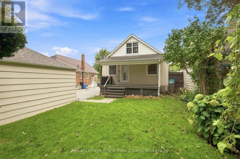 126 LAUDER ROAD, Oshawa (O'Neill), Ontario, L1G2H6