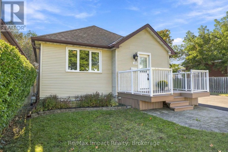 172 ROXBOROUGH AVENUE, Oshawa (O'Neill), Ontario, L1G5W5