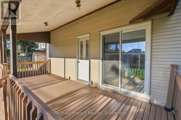 172 ROXBOROUGH AVENUE, Oshawa (O'Neill), Ontario, L1G5W5