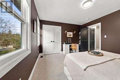 378 ANNE STREET Cobourg Ontario photo 37