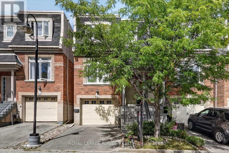 9 - 8032 KIPLING AVENUE, Vaughan (West Woodbridge), Ontario, L4L2A1