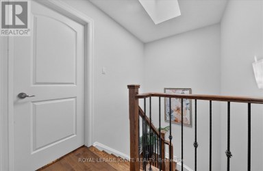9 - 8032 KIPLING AVENUE Vaughan (West Woodbridge) Ontario photo 22
