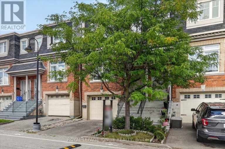 9 - 8032 KIPLING AVENUE, Vaughan (West Woodbridge), Ontario, L4L2A1