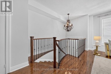 9 - 8032 KIPLING AVENUE Vaughan (West Woodbridge) Ontario photo 7