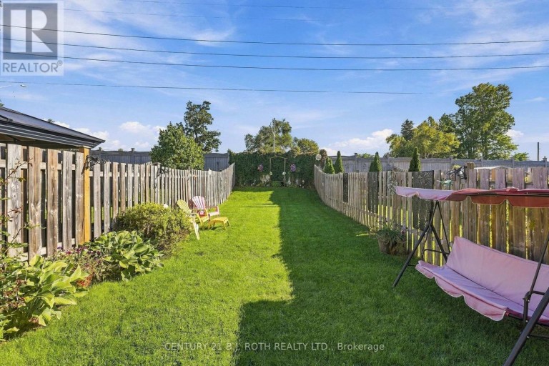 75 COURTNEY CRESCENT, Barrie (Painswick South), Ontario, L4N5S8