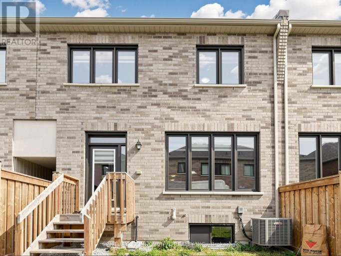 575 BOYD LANE, Milton (Walker), Ontario, L9T2X5