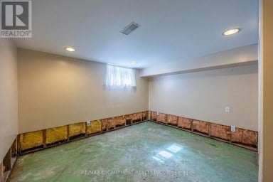 14 CARRICK STREET Haldimand Ontario photo 17