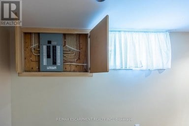 14 CARRICK STREET Haldimand Ontario photo 20