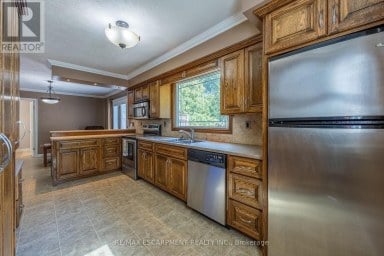 14 CARRICK STREET Haldimand Ontario photo 8