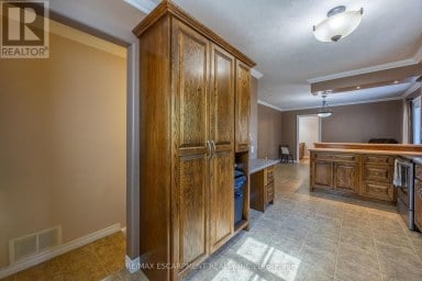 14 CARRICK STREET Haldimand Ontario photo 9