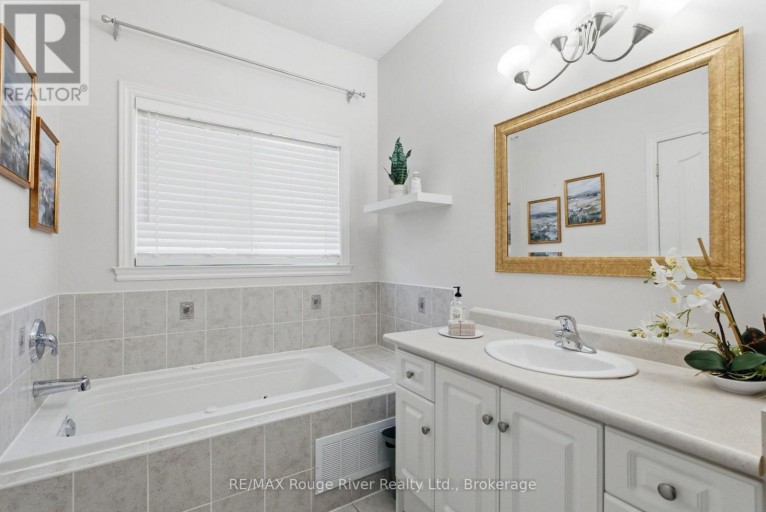 758 COLDSTREAM DRIVE, Oshawa (Samac), Ontario, L1K2Z3