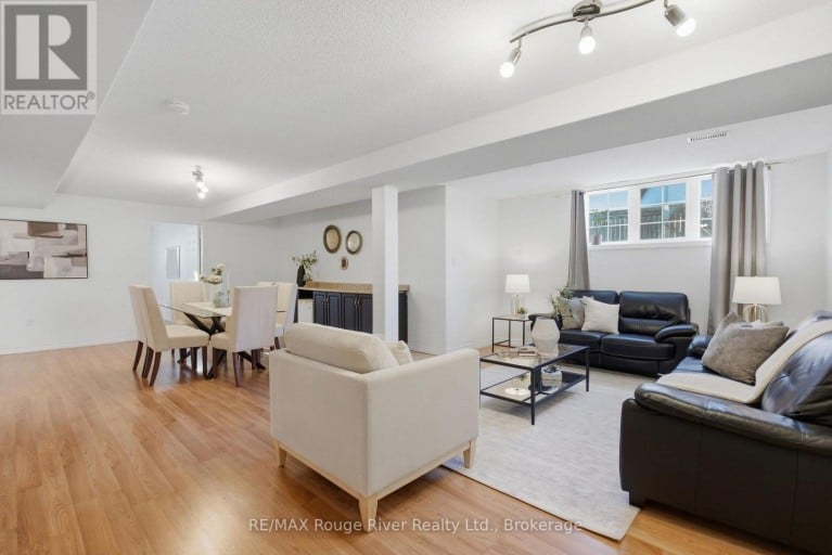 758 COLDSTREAM DRIVE, Oshawa (Samac), Ontario, L1K2Z3