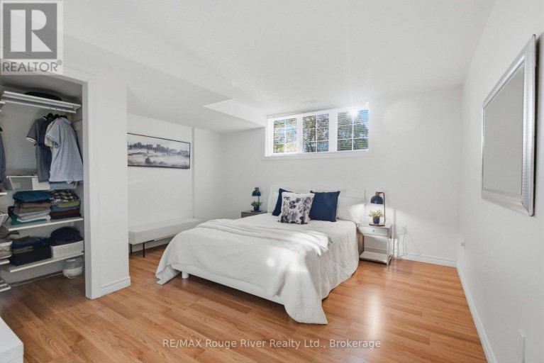 758 COLDSTREAM DRIVE, Oshawa (Samac), Ontario, L1K2Z3