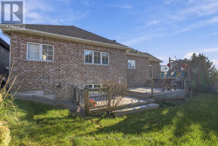 758 COLDSTREAM DRIVE, Oshawa (Samac), Ontario, L1K2Z3