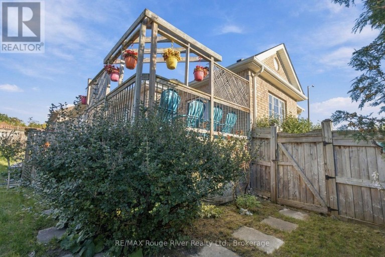 758 COLDSTREAM DRIVE, Oshawa (Samac), Ontario, L1K2Z3