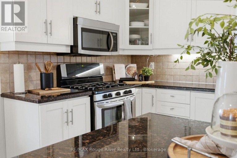 758 COLDSTREAM DRIVE, Oshawa (Samac), Ontario, L1K2Z3