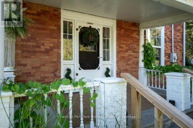 1606 COUNTY ROAD 10 Prince Edward County (Athol Ward) Ontario photo 3