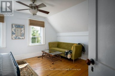 1606 COUNTY ROAD 10 Prince Edward County (Athol Ward) Ontario photo 33