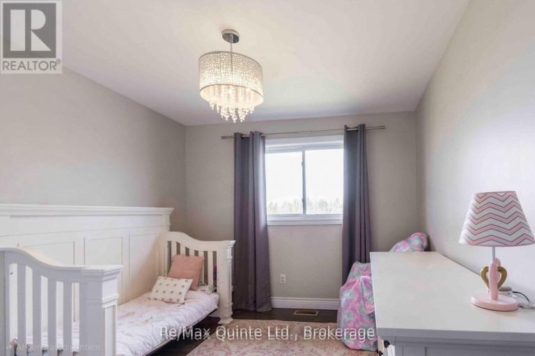 43 FRANKFORD ROAD, Belleville (Thurlow Ward), Ontario, K0K2B0