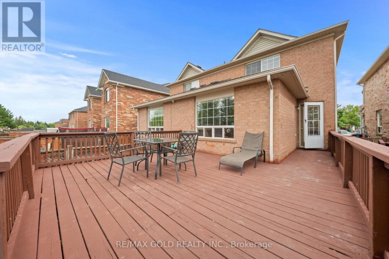 61 HERDWICK STREET, Brampton (Gore Industrial North), Ontario, L6S6L6