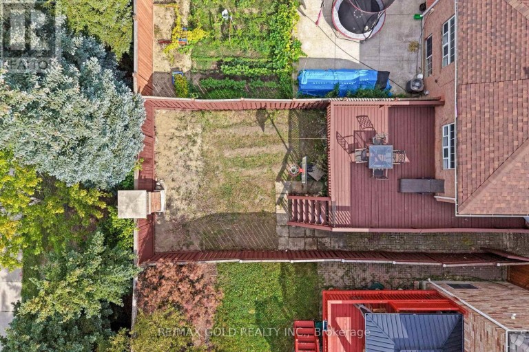 61 HERDWICK STREET, Brampton (Gore Industrial North), Ontario, L6S6L6