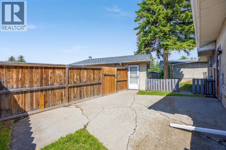 1307 Radisson Drive SE, Calgary, Alberta, T2A1Z3