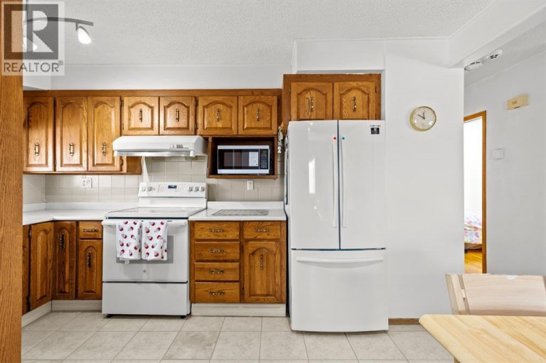 1307 Radisson Drive SE, Calgary, Alberta, T2A1Z3