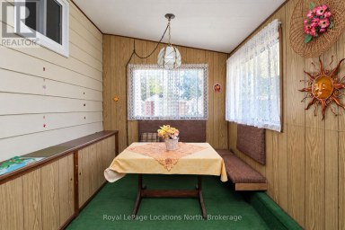 16 SINCLAIR AVENUE S Wasaga Beach Ontario photo 18