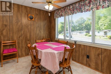 16 SINCLAIR AVENUE S Wasaga Beach Ontario photo 6