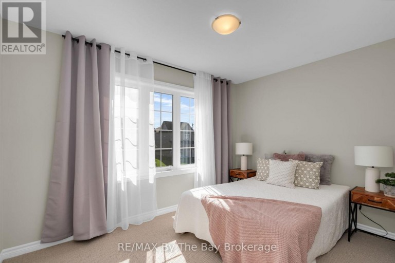 214 CUBITT STREET, Clearview (Stayner), Ontario, L0M1S0
