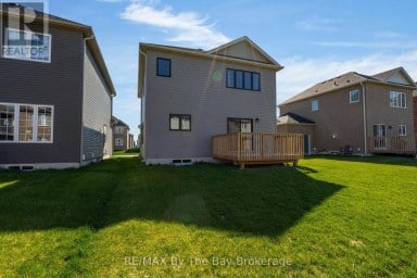 214 CUBITT STREET Clearview (Stayner) Ontario photo 32