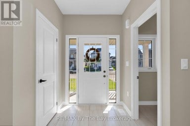 214 CUBITT STREET Clearview (Stayner) Ontario photo 4