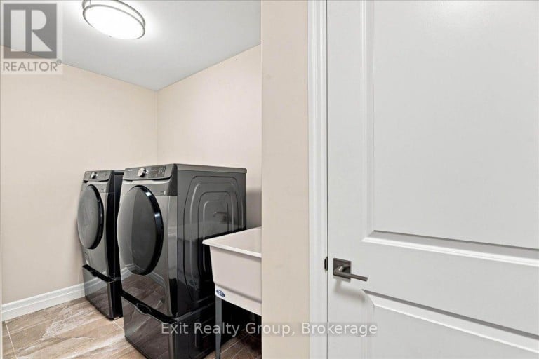 9 WIMS WAY, Belleville (Thurlow Ward), Ontario, K8N0H9