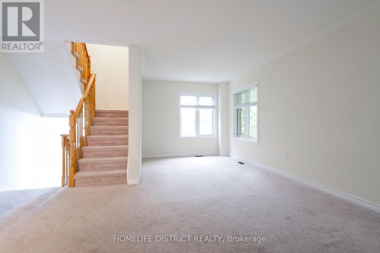 495 MEARNS AVENUE, Clarington (Bowmanville), Ontario, L1C5M5