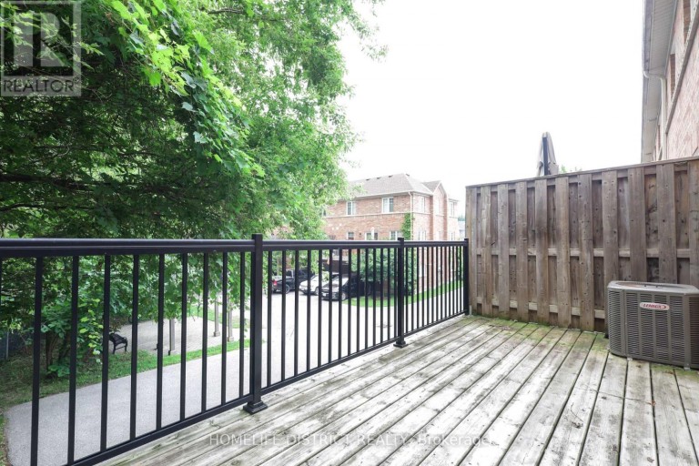 495 MEARNS AVENUE, Clarington (Bowmanville), Ontario, L1C5M5