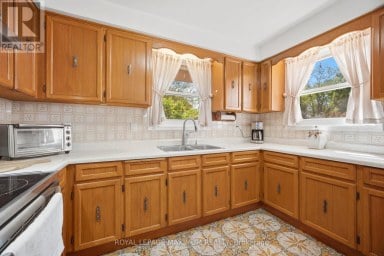 255 JOHN STREET Toronto (Weston) Ontario photo 13