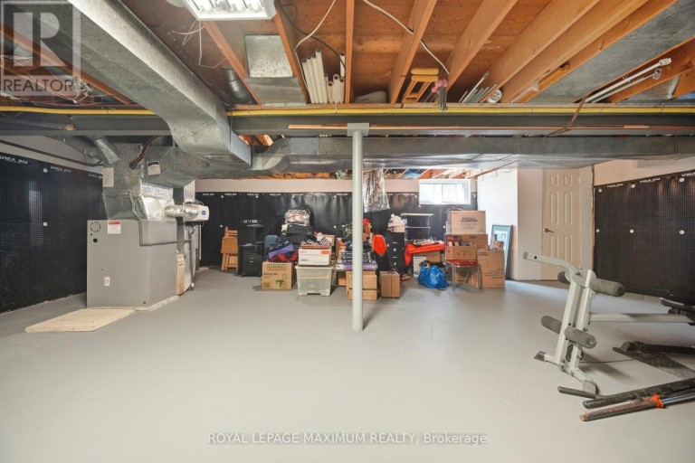 255 JOHN STREET, Toronto (Weston), Ontario, M9N1K1